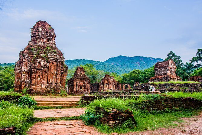 My Son Sanctuary - small group tour and Thu Bon river cruising - My Son Sanctuary + Thu Bon: the simple combo that makes sense