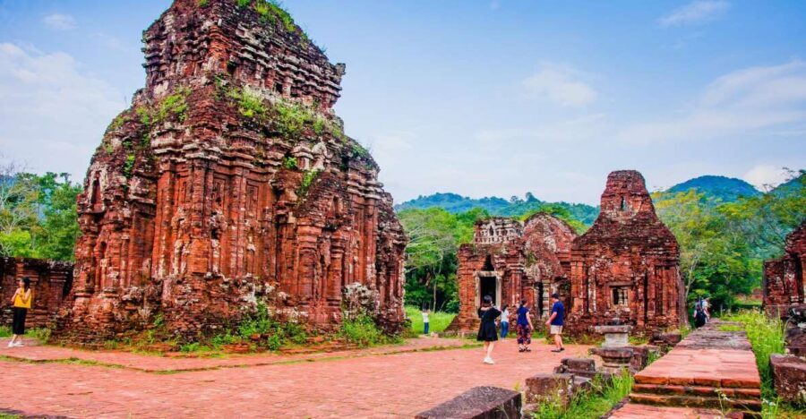 My Son Sanctuary Tour with Cham Dance & Thu Bon Boat Ride - Thu Bon River Wooden Boat Ride: A Calm Reset (With Timing Reality)