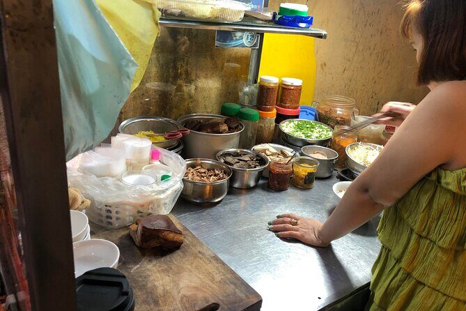 Night Life Street Food Tours Hoi An - The Street-Food Tastings You Get (and What to Look For)