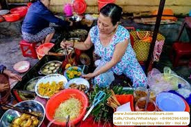 Night Life Street Food Tours Hoi An - English-Speaking Guidance: More Than Translation