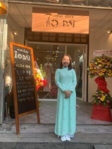 One Day Ao Dai Rental in Hoi An - The one-day ao dai plan: old town streets to photo alleyways
