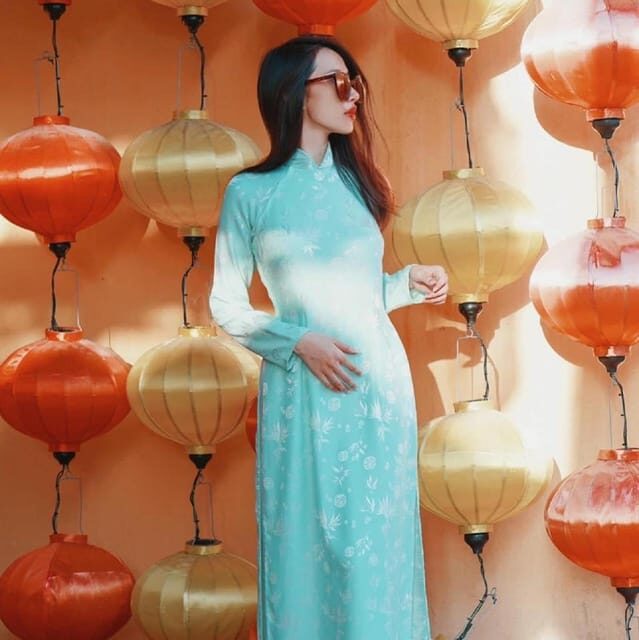 One Day Ao Dai Rental in Hoi An - Private group comfort with an English instructor