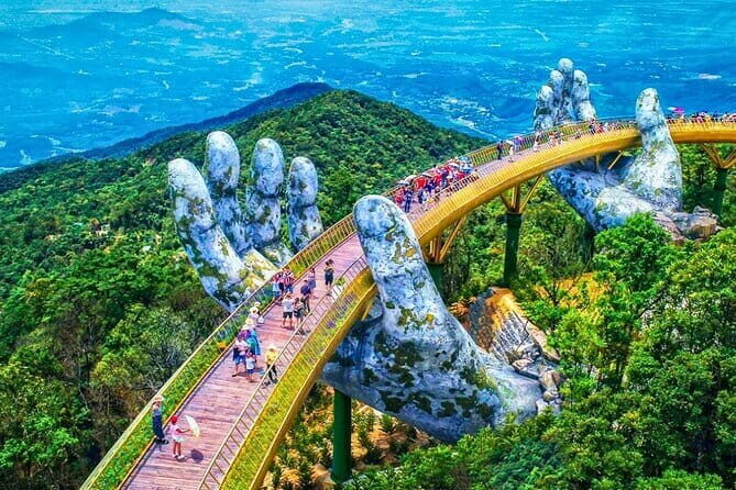 Private Car from Hoi An to Golden Bridge and Back - Golden Bridge and the Love Flower Garden photo run