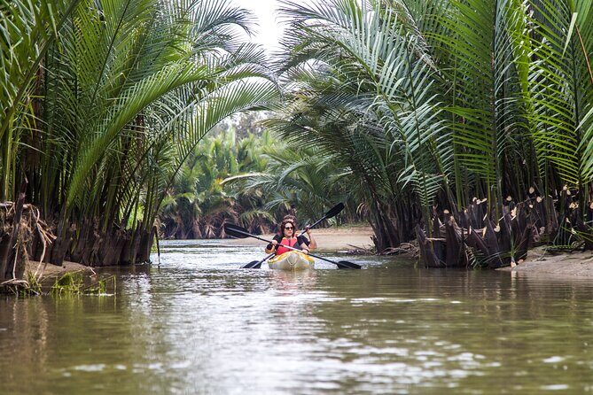 Private Hoi An Bike and Kayak Guided Tour with Lunch - From Hoi An Ancient Town to Real Countryside on Two Wheels