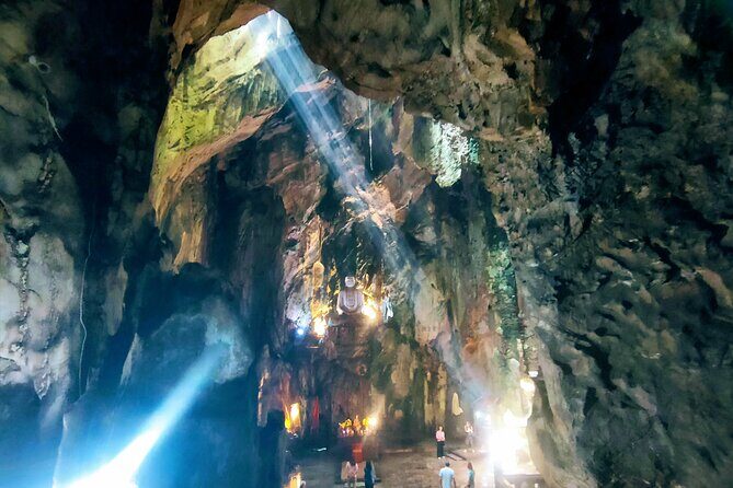 Private Marble Mountain and Monkey Mountain ( Lady Buddha) - What you should plan for: walking, caves, and weather reality