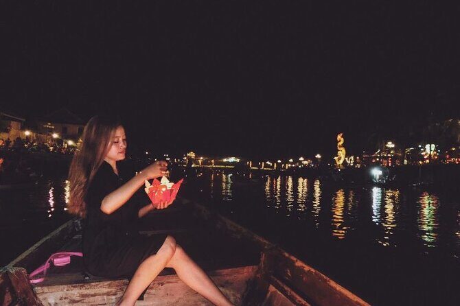 Private Night Boat Trip and Floating Lantern on Hoi An River - How Long Is It Really: The 20-Minute Reality Check