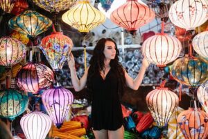 Private Night Photography Tour in Hoi An - Pho Hoi Lantern: Boats, Lantern Light, and River Photos