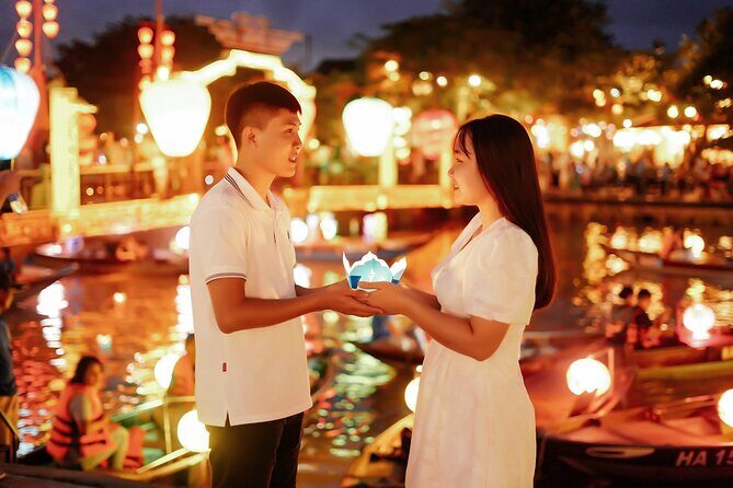 Private Night Photography Tour in Hoi An - Tam’s One-Hour Approach: Light, Spacing, and Instant Results