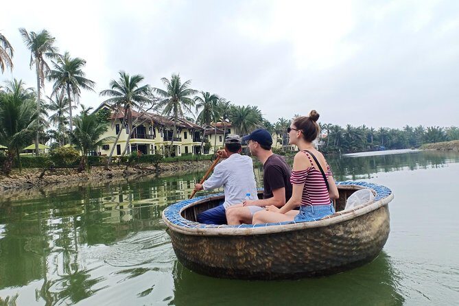 Romantic Dinning On The Bamboo Raft - Why this bamboo-raft BBQ dinner feels different in Hoi An