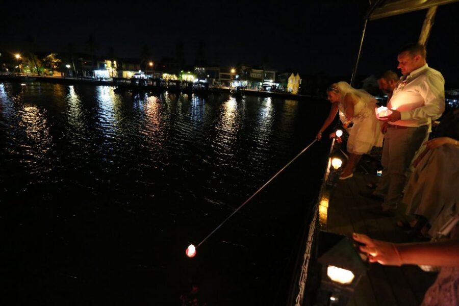Romantic Sunset Dinner Cruise in Hoi An - Who This Cruise Is Best For (and Who Might Skip It)