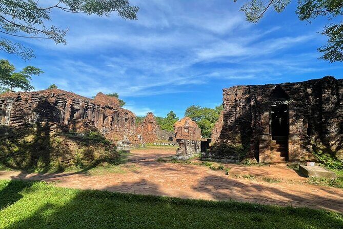 Small Group - My Son Sanctuary Tour From Hoi An - Rice Paper Making and Lunch: A Hands-On Break That’s Worth Planning For