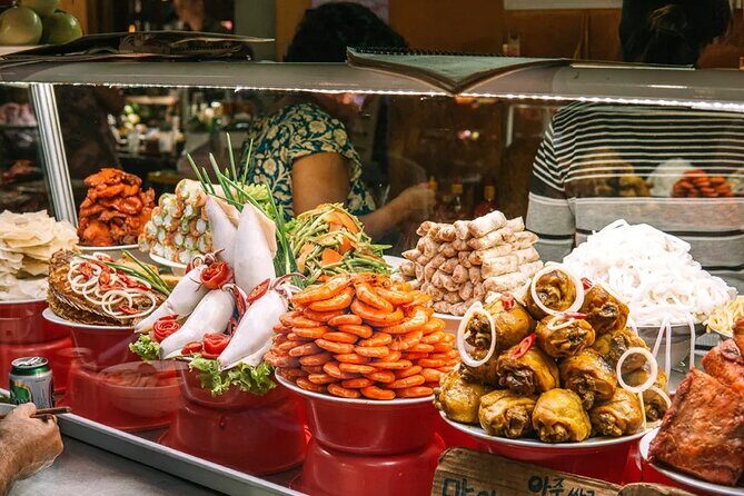 Taste & Explore Hoi An: Food, Art & Heritage from Hoi An/ Da Nang - The Art Gallery Moment and a Short Extra Stop
